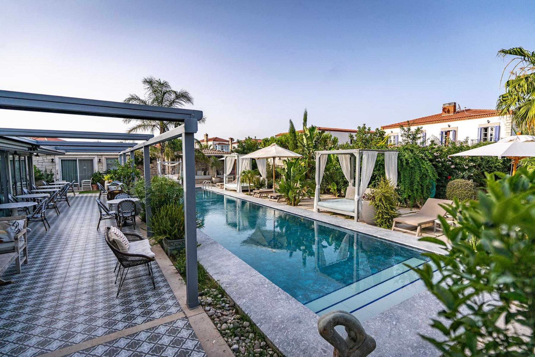 Casa Luna Hotel - Adult Only Alaçatı Exteriör bild